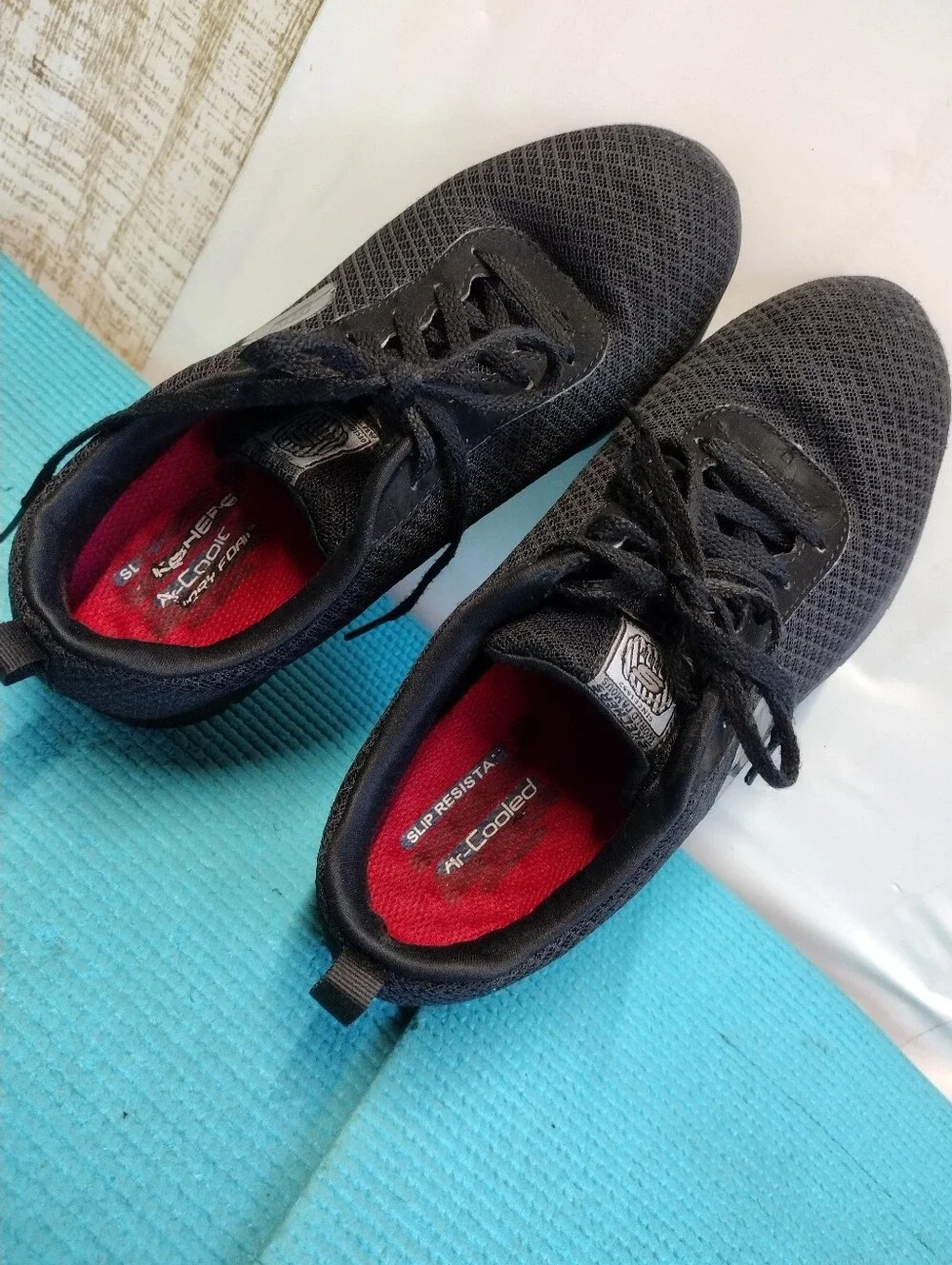 Skechers Women's Work Slip Resistant Shoes Size 6